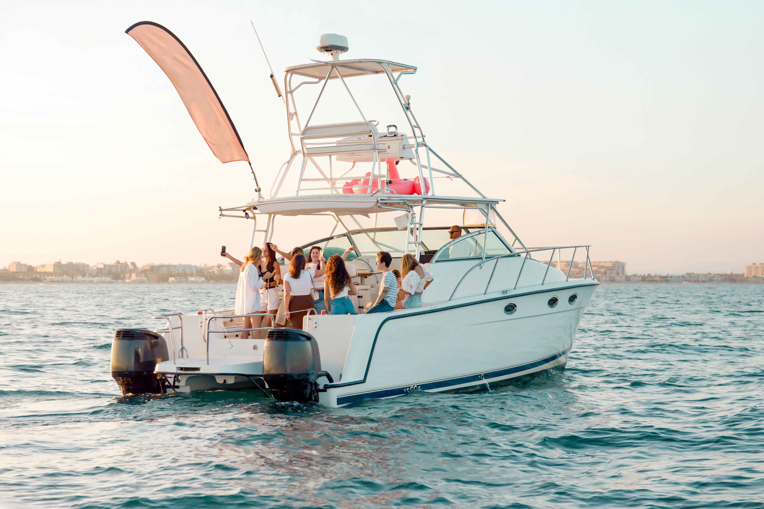 5 Tips For Planning Your First Yacht Trip Dubai