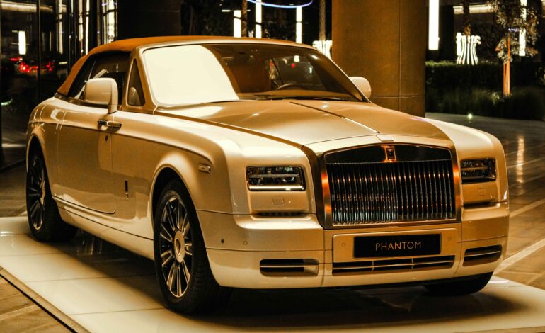 Dubai Luxury Car Rental Prices: Maximizing Value for Business Travelers