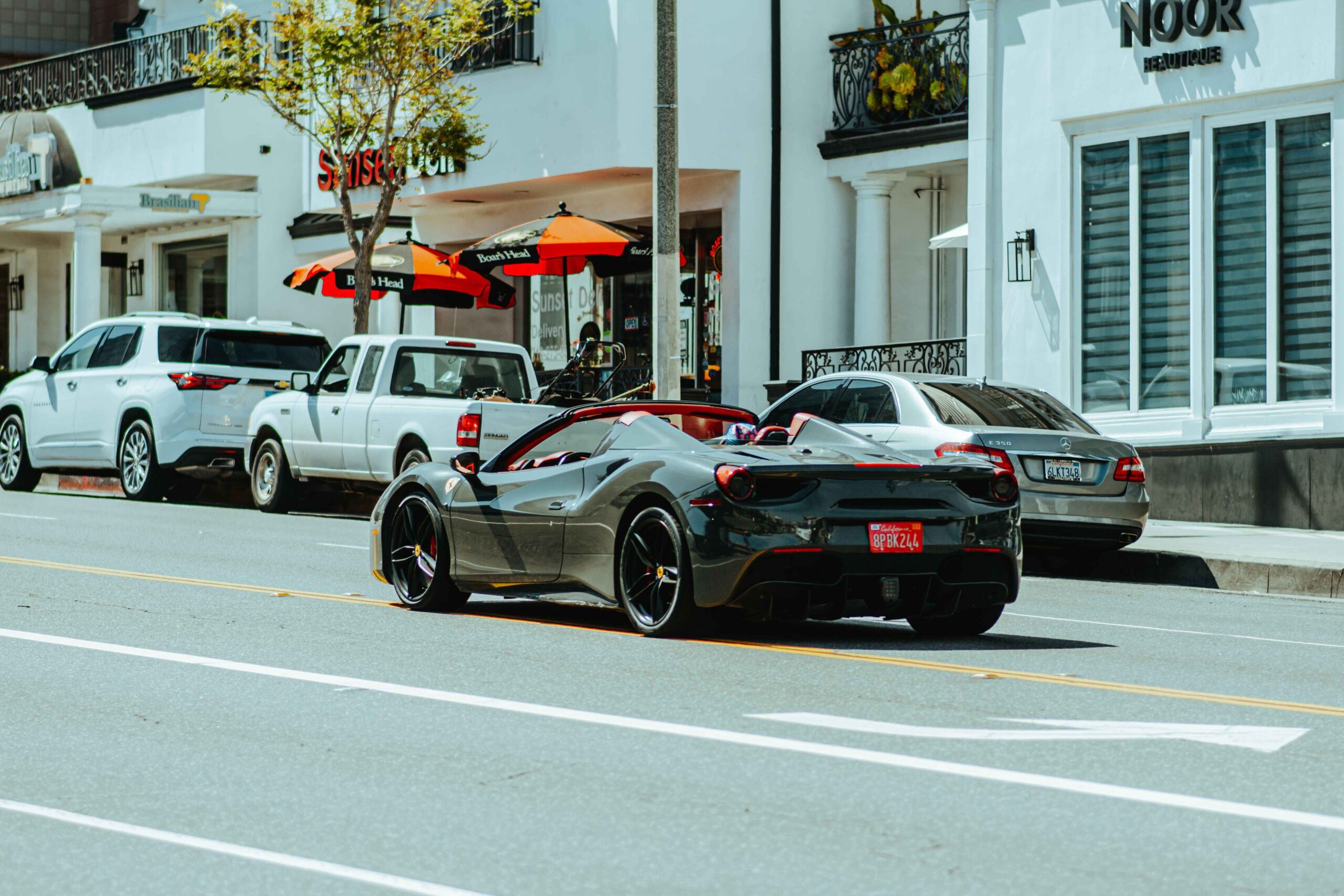 Car Rentals – Elevating Luxury Travel in Dubai